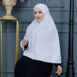 Biyai - Aleena Hijab Bergo Wanita Muslim Hitam & Putih Jilbab Motif Bunga Haji Umroh Bahan Katun Premium